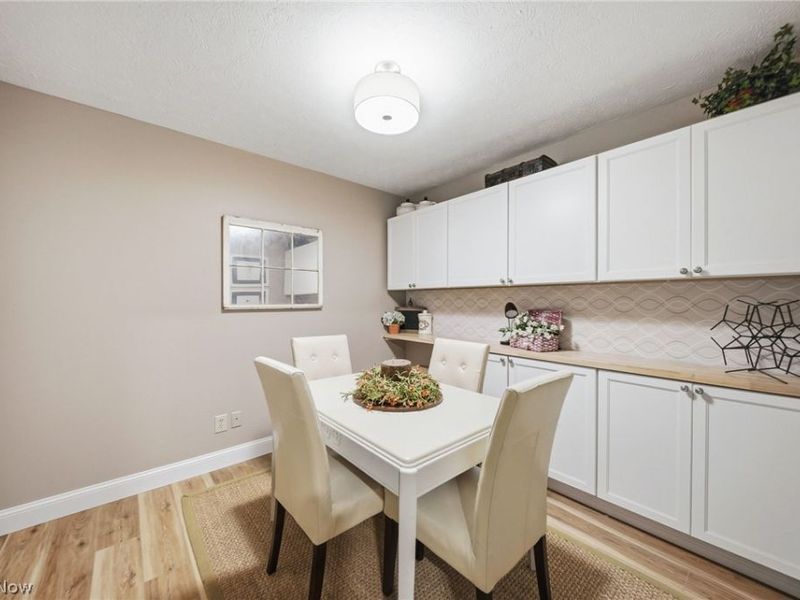 35375 Greenwich Avenue, North Ridgeville, OH 44039 Photo 11