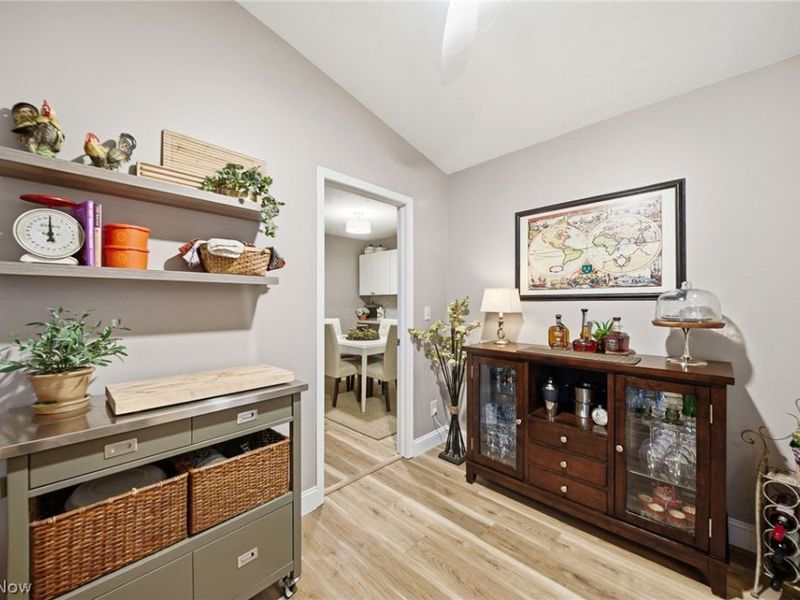 35375 Greenwich Avenue, North Ridgeville, OH 44039 Photo 9