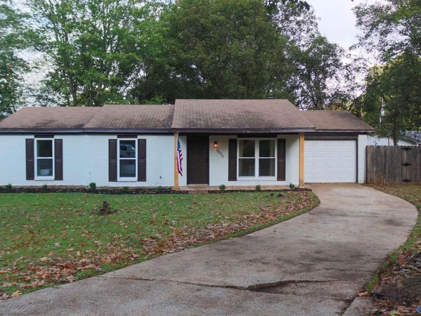 3906 Oak Glen Terrace SW, Huntsville, AL 35805