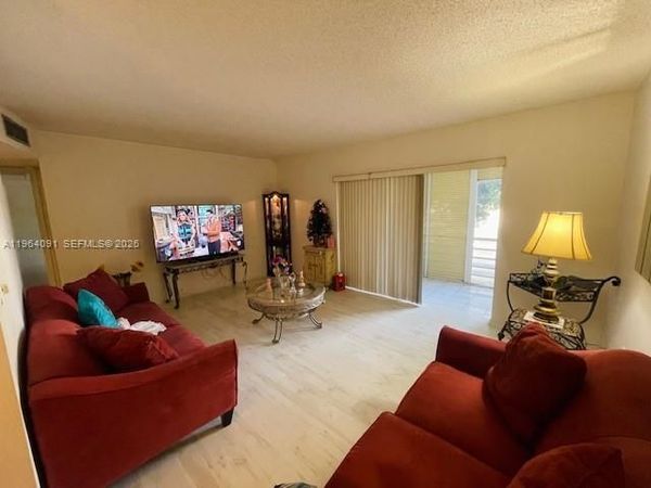 5180 E Sabal Palm Blvd, Unit 235, Tamarac, FL 33319