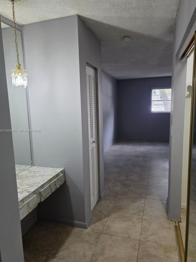 2061 NW 47th Ter, Unit 111, Lauderhill, FL 33313 Photo