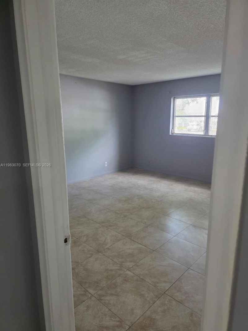 2061 NW 47th Ter, Unit 111, Lauderhill, FL 33313 Photo