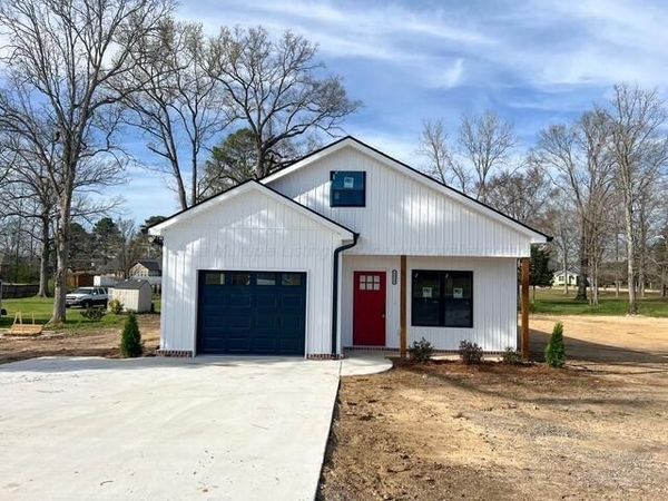 1635 SE BOLTE Rd, Cullman, AL 35055