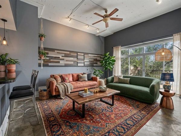 648 RIVERSIDE DR, Unit 207, Memphis, TN 38103