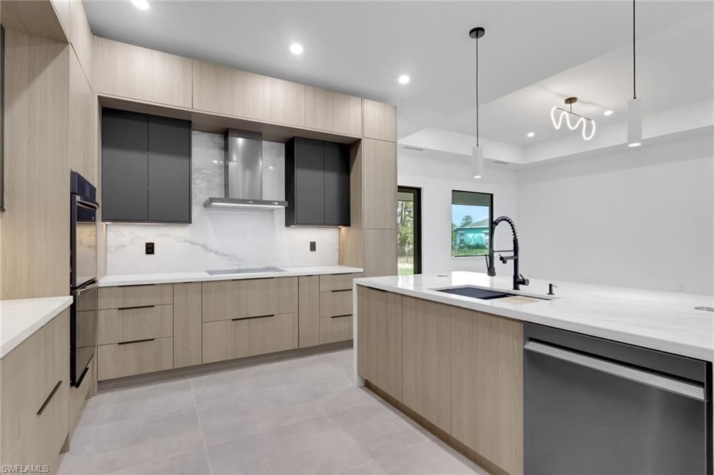 2728 Randall Blvd, Naples, FL 34120 Photo