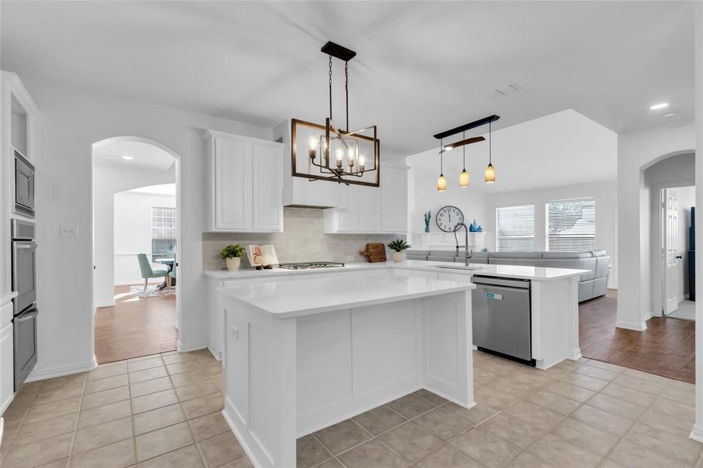 4135 Amhurst Drive, Highland Village, TX 75077 Main Photo