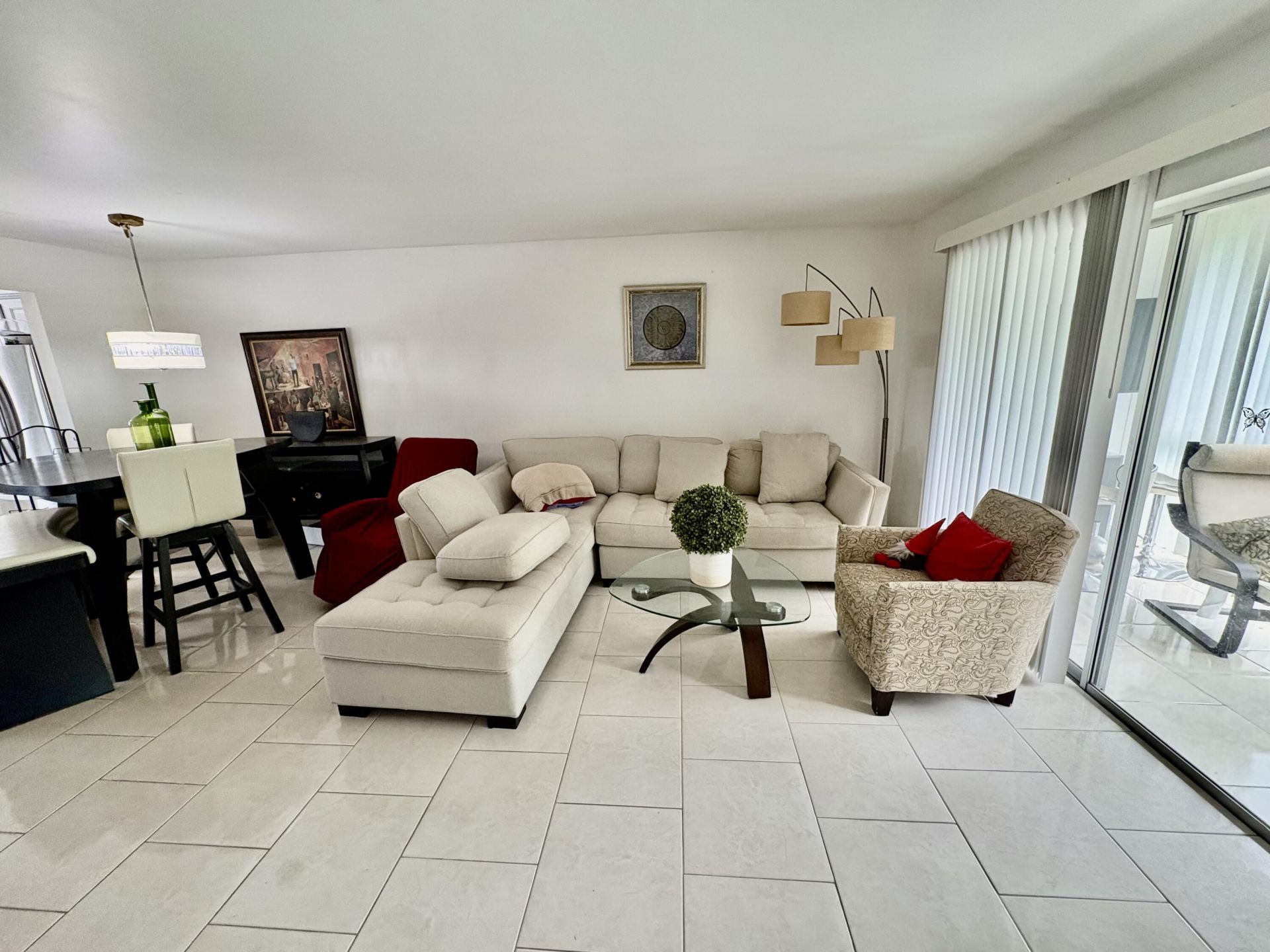 9261 Sunrise Lakes Boulevard, Sunrise, FL 33322 Photo