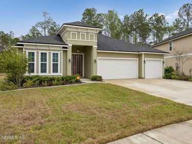 692 SYCAMORE Way, Orange Park, FL 32073