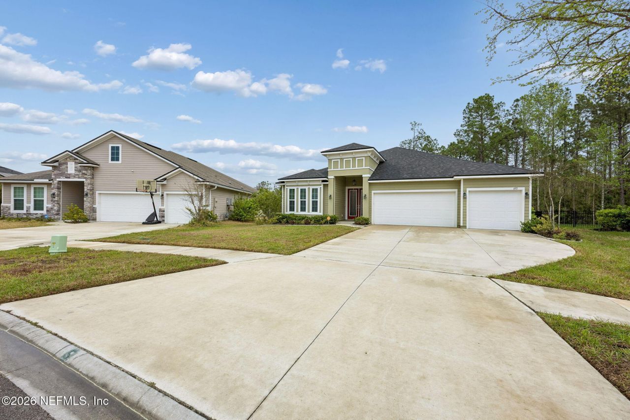 692 Sycamore Way, Orange Park, FL 32073 Photo