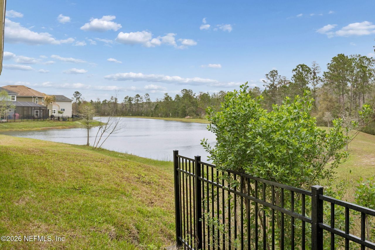 692 Sycamore Way, Orange Park, FL 32073 Photo