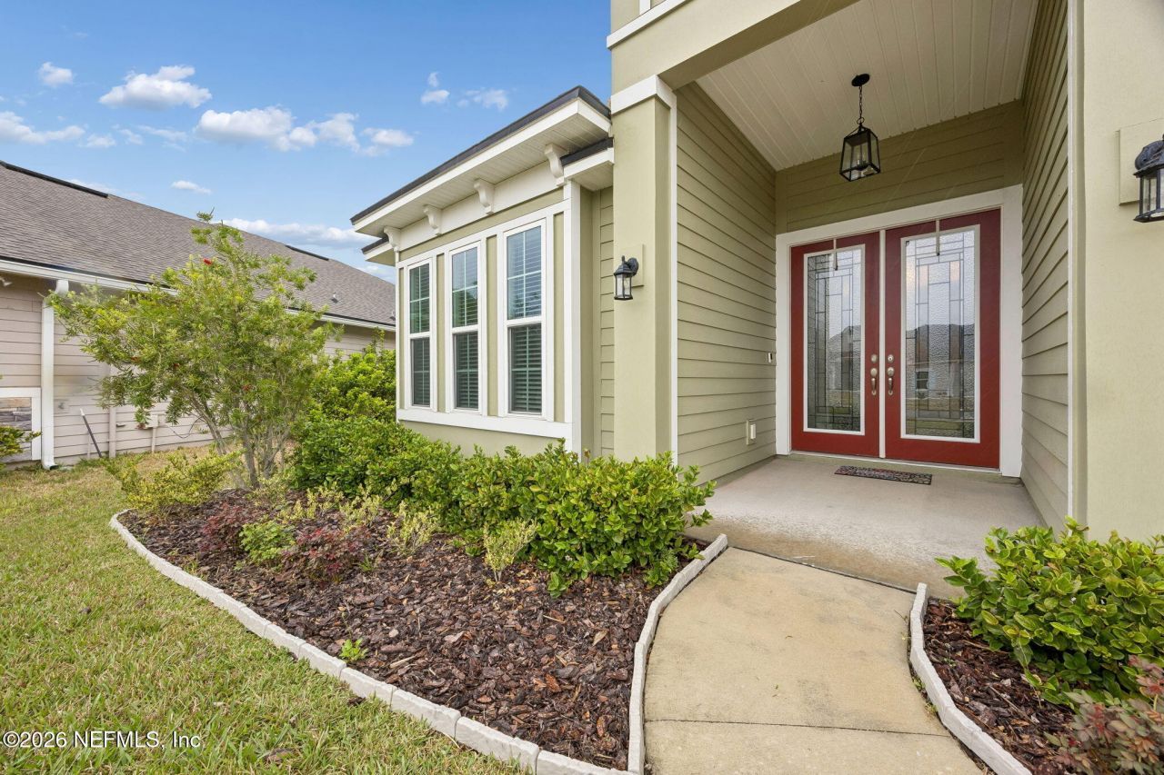 692 Sycamore Way, Orange Park, FL 32073 Photo