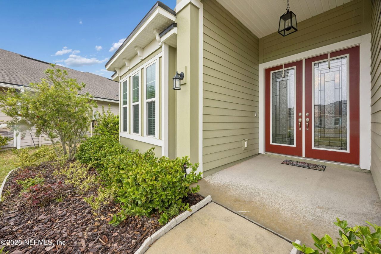 692 Sycamore Way, Orange Park, FL 32073 Photo