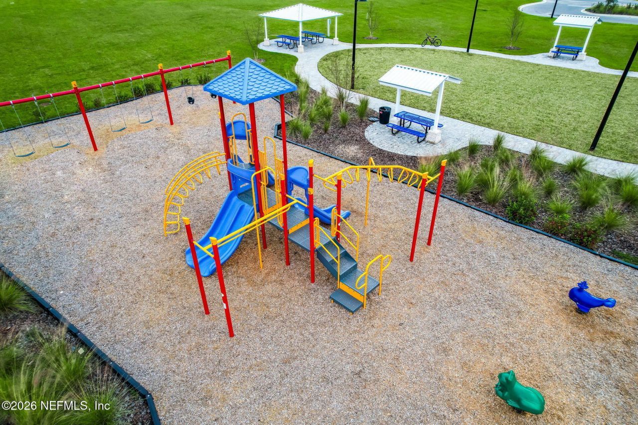 692 Sycamore Way, Orange Park, FL 32073 Photo