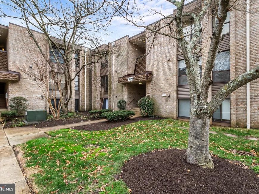 3322 Huntley Square Drive, Unit T2, Temple Hills, MD 20748 Main Photo