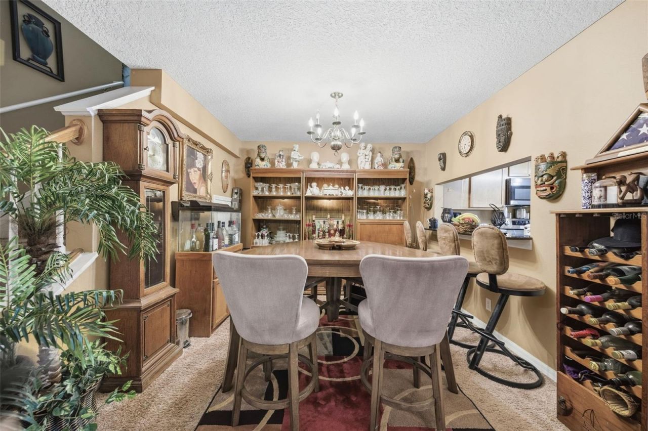 192 Coquina Bay Drive, Saint Petersburg, FL 33705 Photo