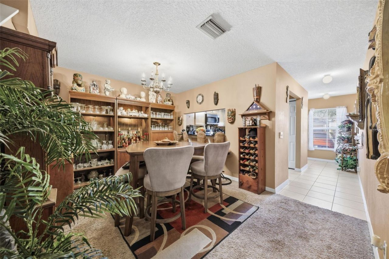 192 Coquina Bay Drive, Saint Petersburg, FL 33705 Photo