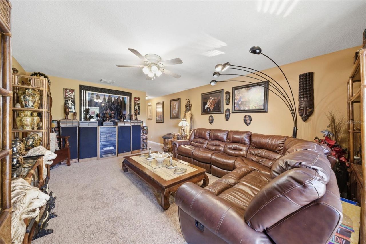 192 Coquina Bay Drive, Saint Petersburg, FL 33705 Photo