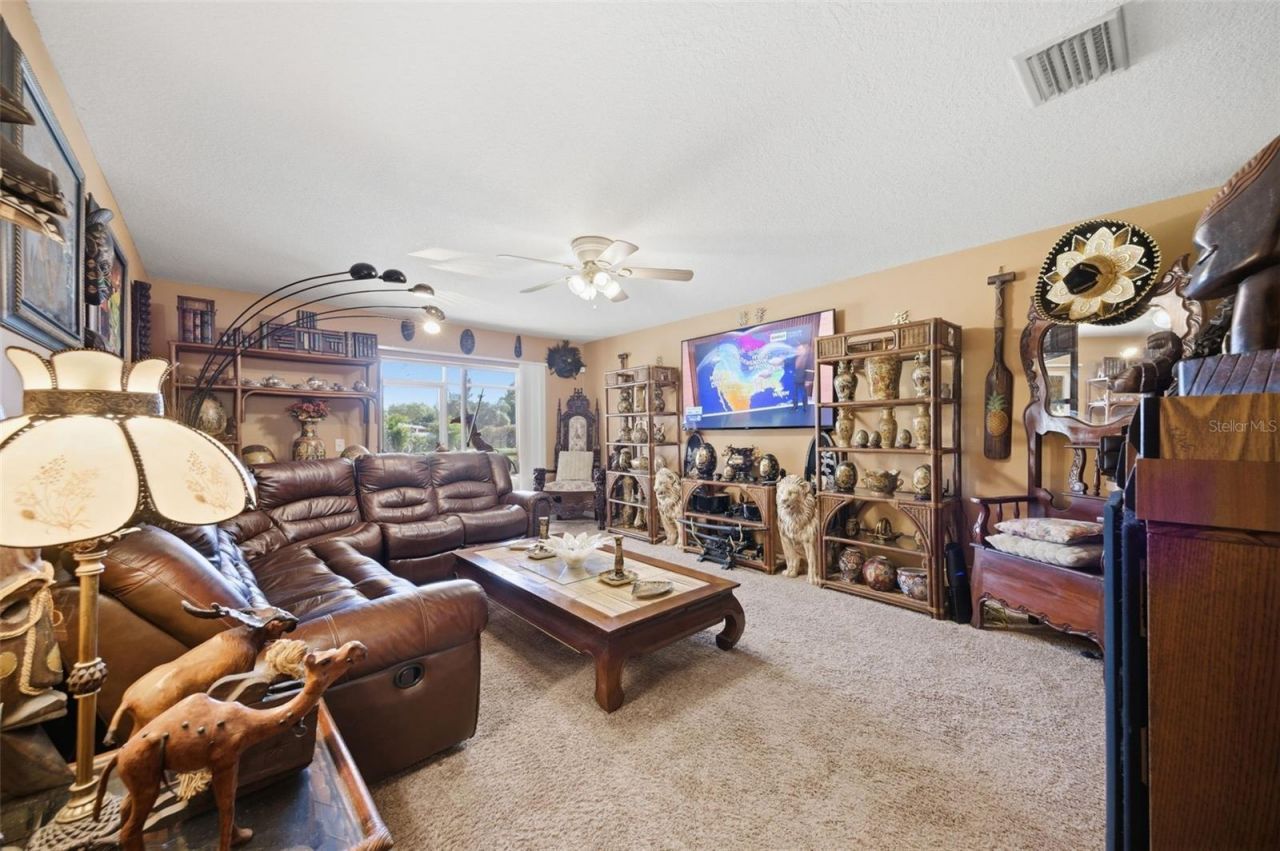 192 Coquina Bay Drive, Saint Petersburg, FL 33705 Photo