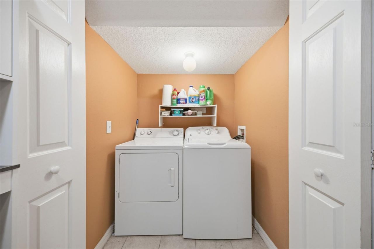 192 Coquina Bay Drive, Saint Petersburg, FL 33705 Photo