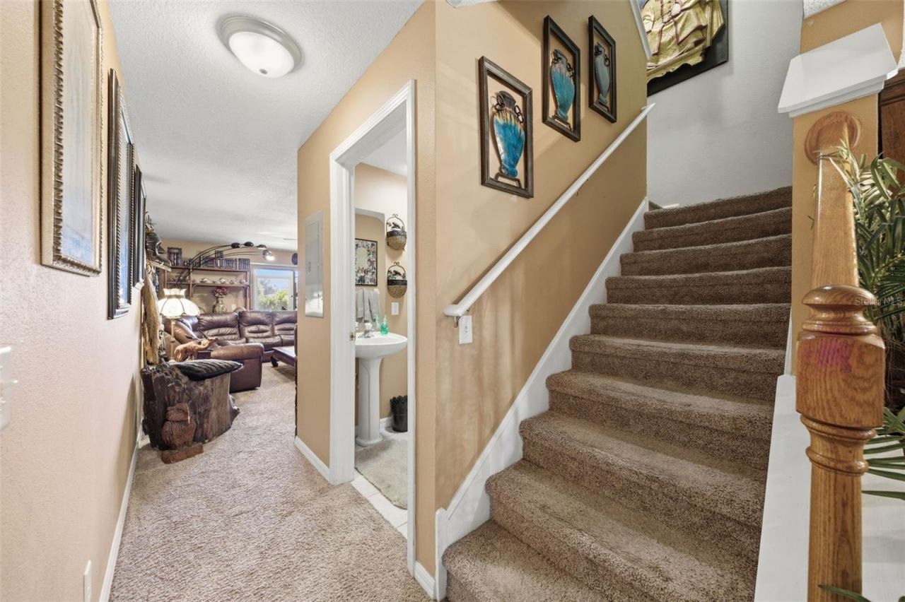 192 Coquina Bay Drive, Saint Petersburg, FL 33705 Photo