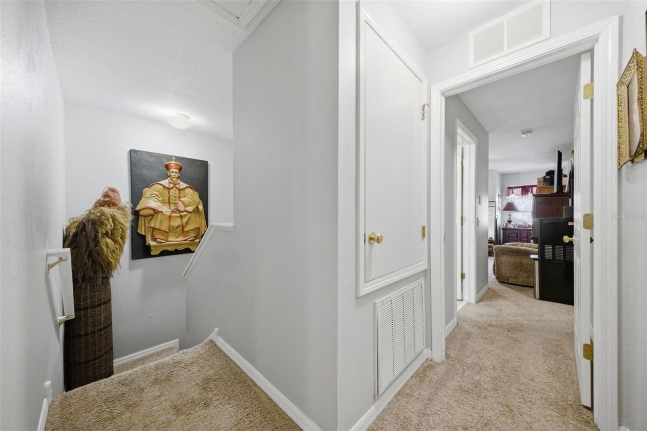 192 Coquina Bay Drive, Saint Petersburg, FL 33705 Photo