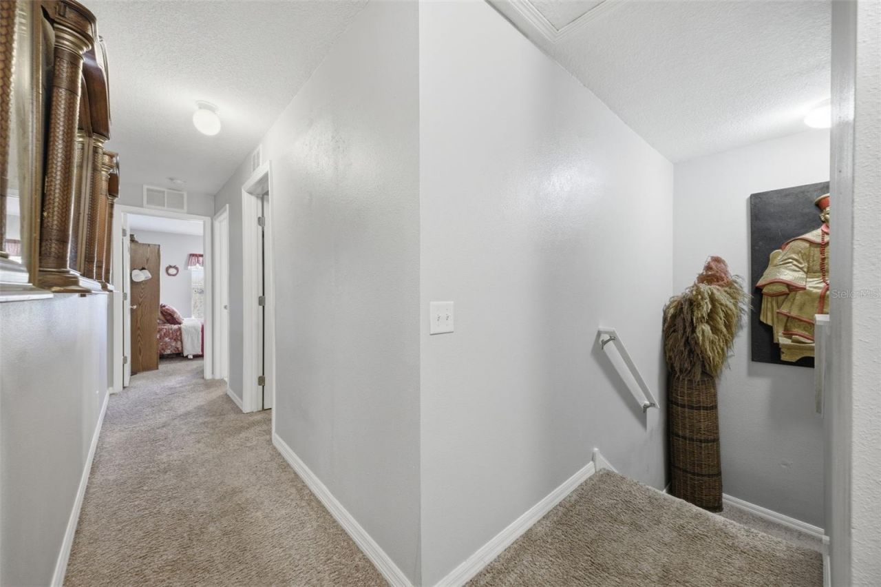 192 Coquina Bay Drive, Saint Petersburg, FL 33705 Photo