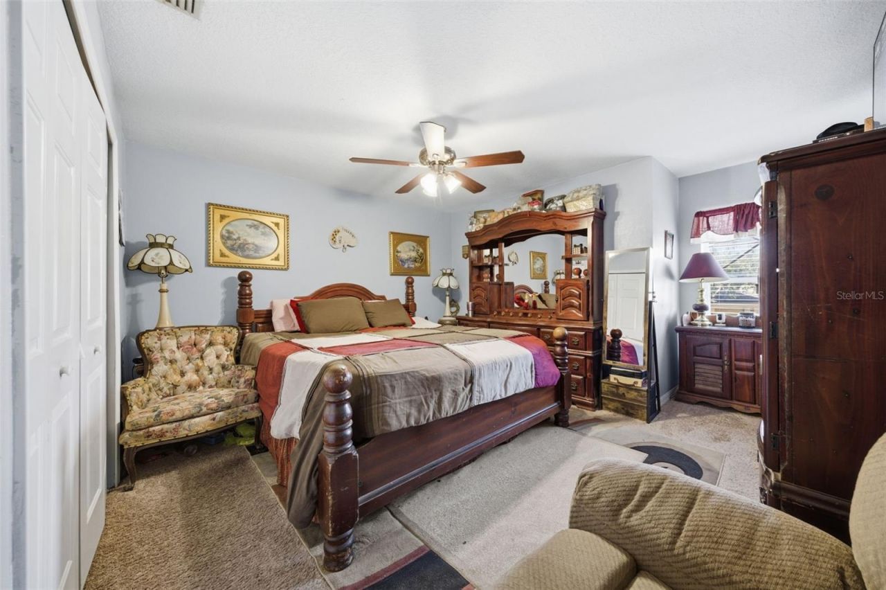 192 Coquina Bay Drive, Saint Petersburg, FL 33705 Photo