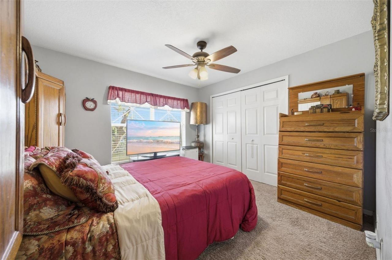 192 Coquina Bay Drive, Saint Petersburg, FL 33705 Photo