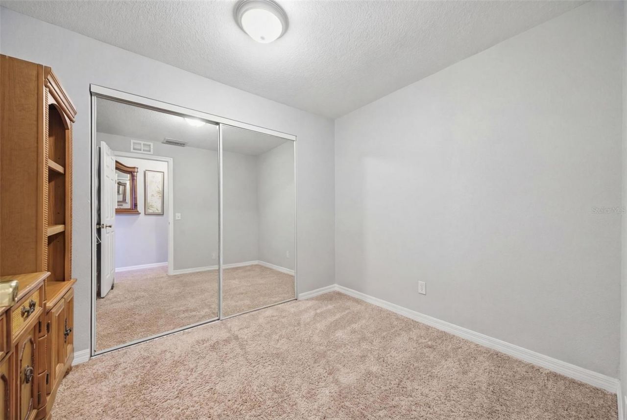 192 Coquina Bay Drive, Saint Petersburg, FL 33705 Photo