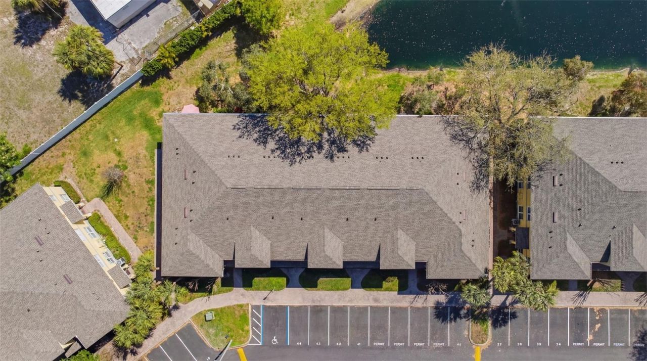 192 Coquina Bay Drive, Saint Petersburg, FL 33705 Photo