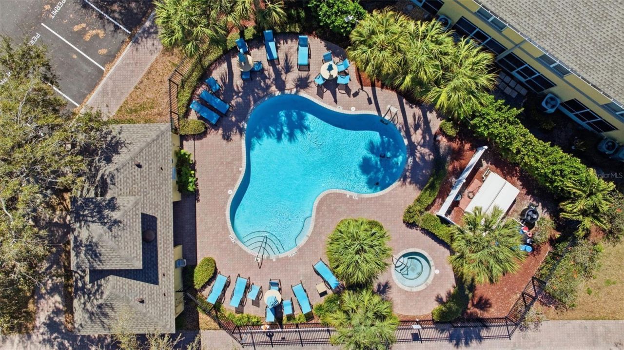 192 Coquina Bay Drive, Saint Petersburg, FL 33705 Photo