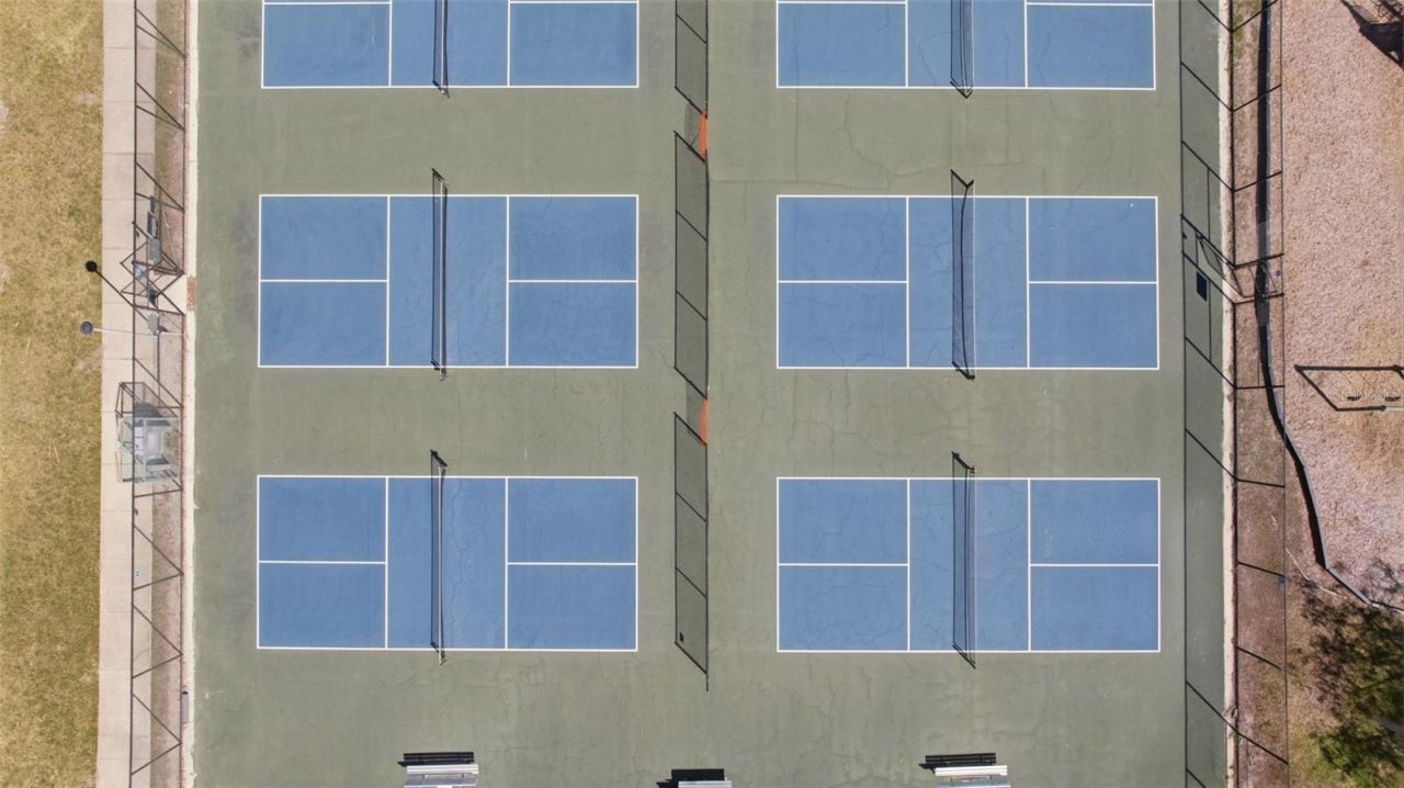 192 Coquina Bay Drive, Saint Petersburg, FL 33705 Photo