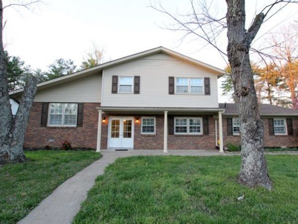 319 E Northfield Blvd, Murfreesboro, TN 37130