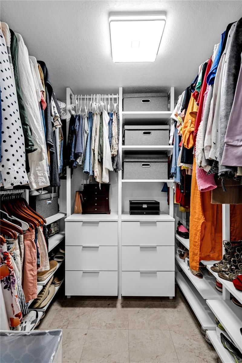 13715 Kendale Lakes Cir , Unit A-304, Miami, FL 33183 Photo