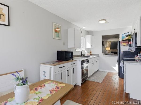 35 Casa Blanco Court, Unit 2B, Lake Ozark, MO 65065