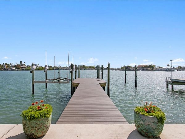 2903 PASS A GRILLE WAY, ST PETE BEACH, FL 33706