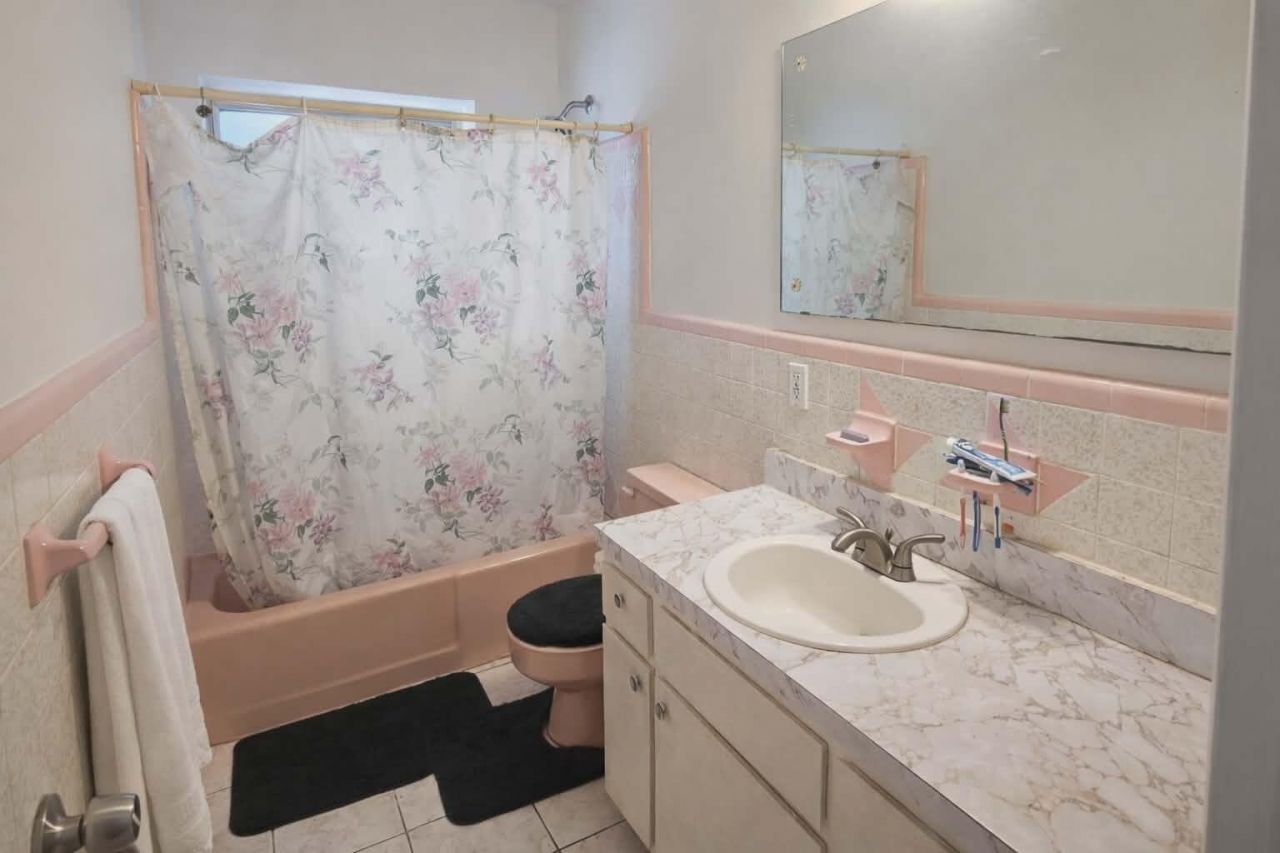 218 Olive Avenue, Port Saint Lucie, FL 34952 Photo