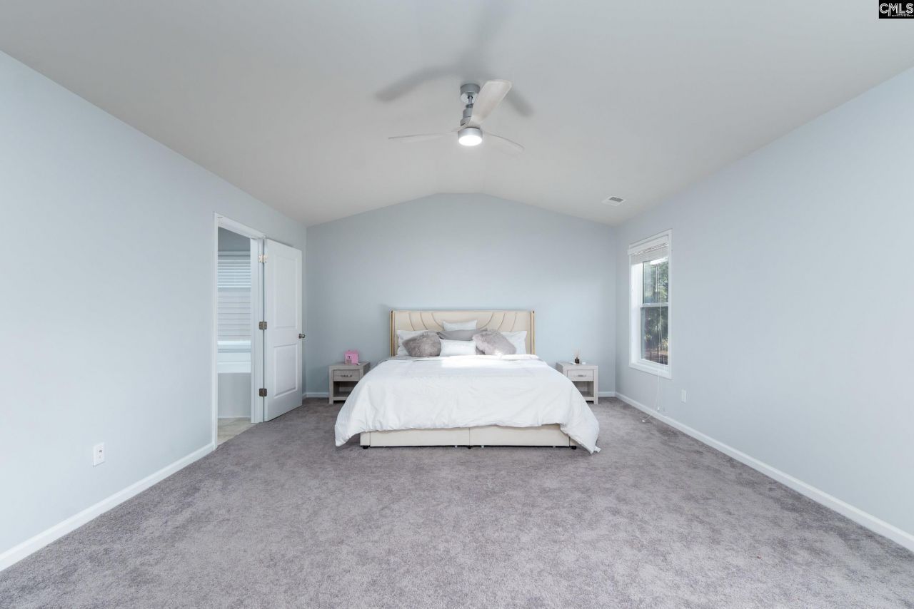 408 Edenhall Drive  Photo 13