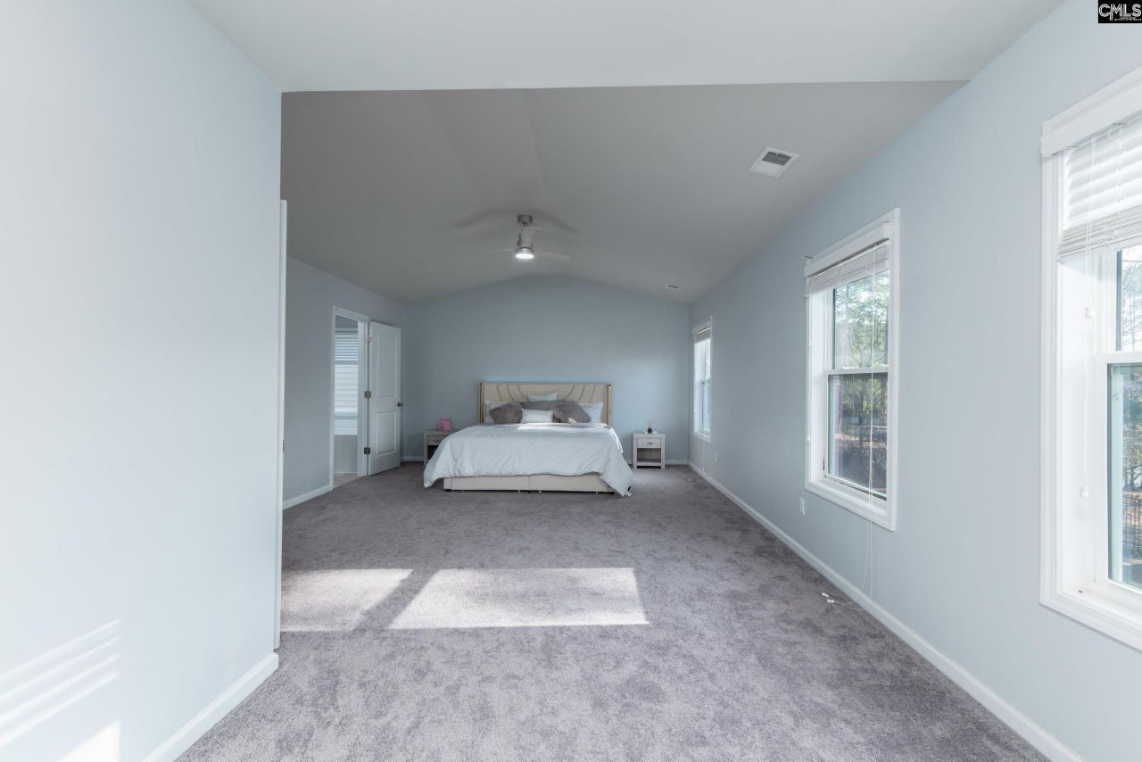 408 Edenhall Drive  Photo 15