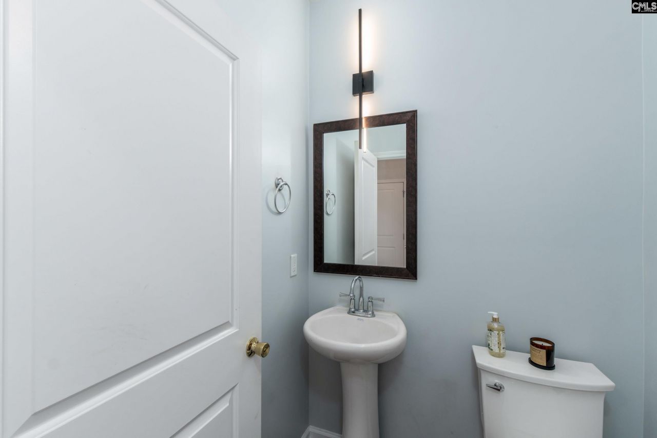 408 Edenhall Drive  Photo 20