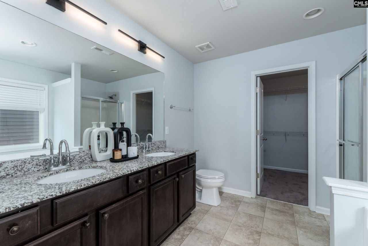 408 Edenhall Drive  Photo 21