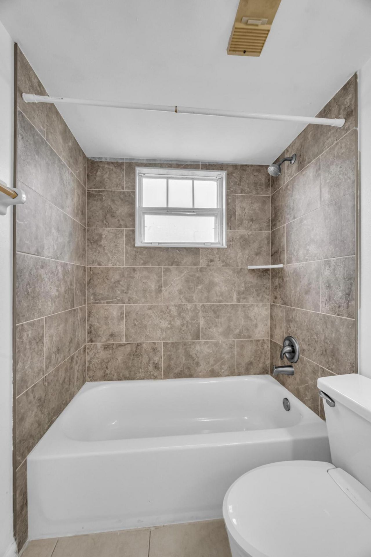 1552 SE Royal Green Circle, Unit O-103, Port Saint Lucie, FL 34952 Photo