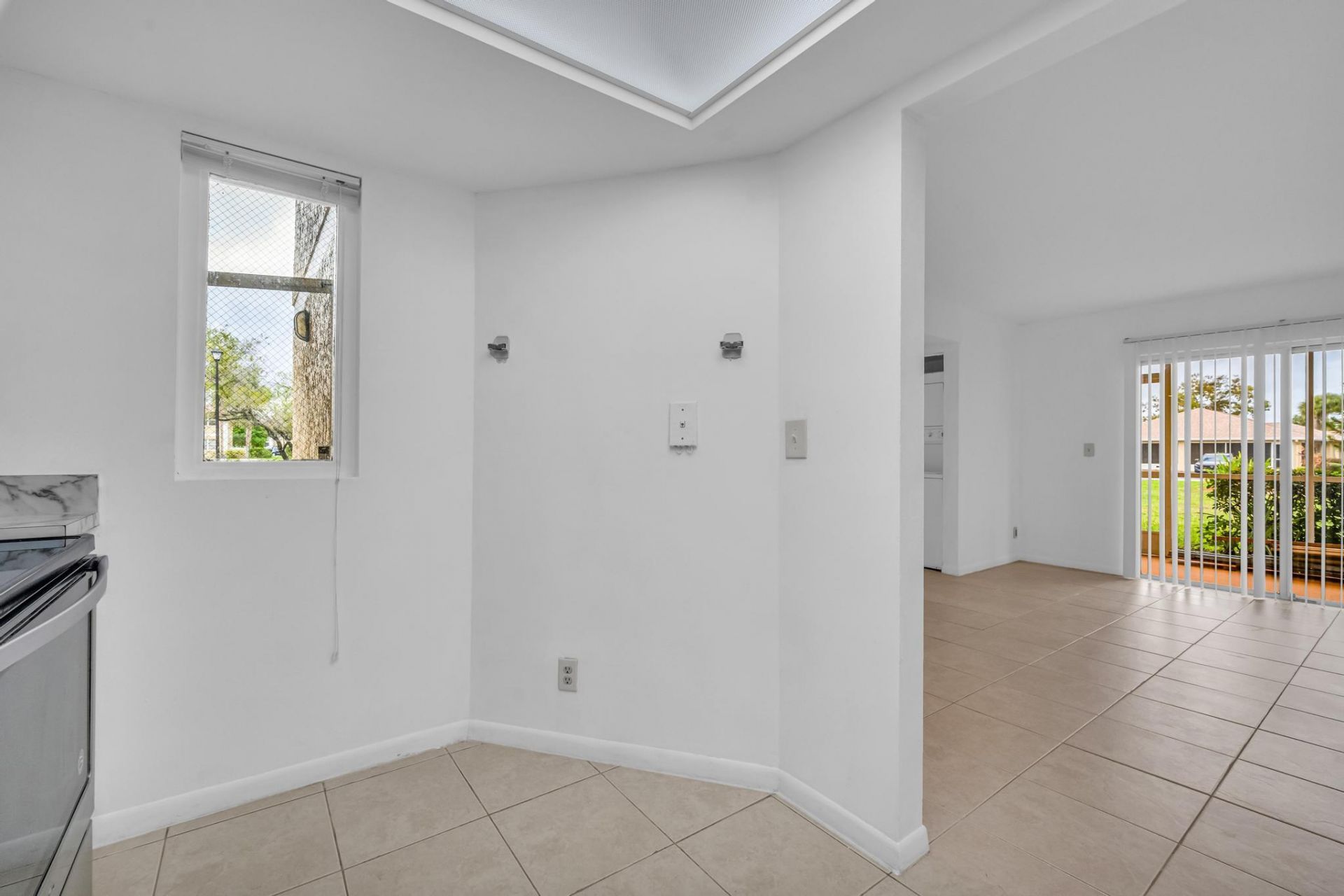 1552 SE Royal Green Circle, Unit O-103, Port Saint Lucie, FL 34952 Photo