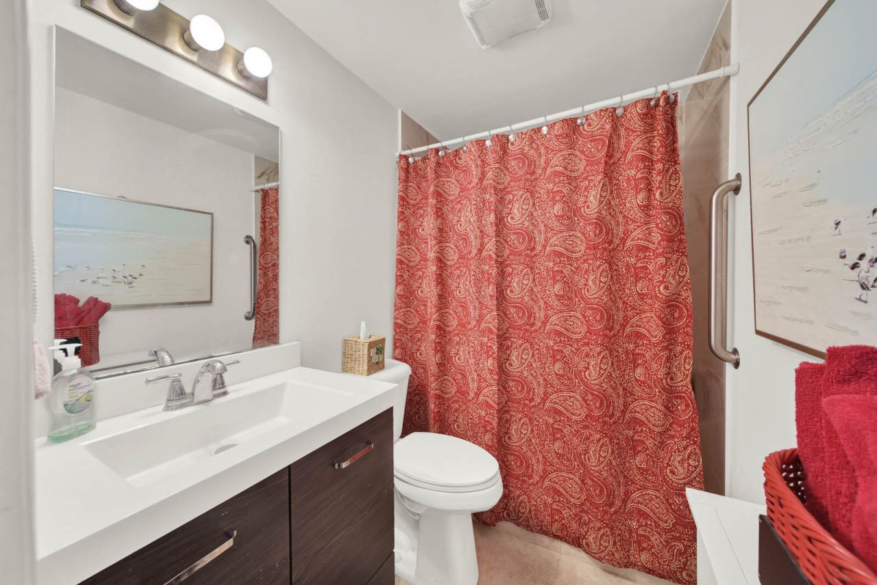 1180 NE Crescent Street, Jensen Beach, FL 34957 Photo