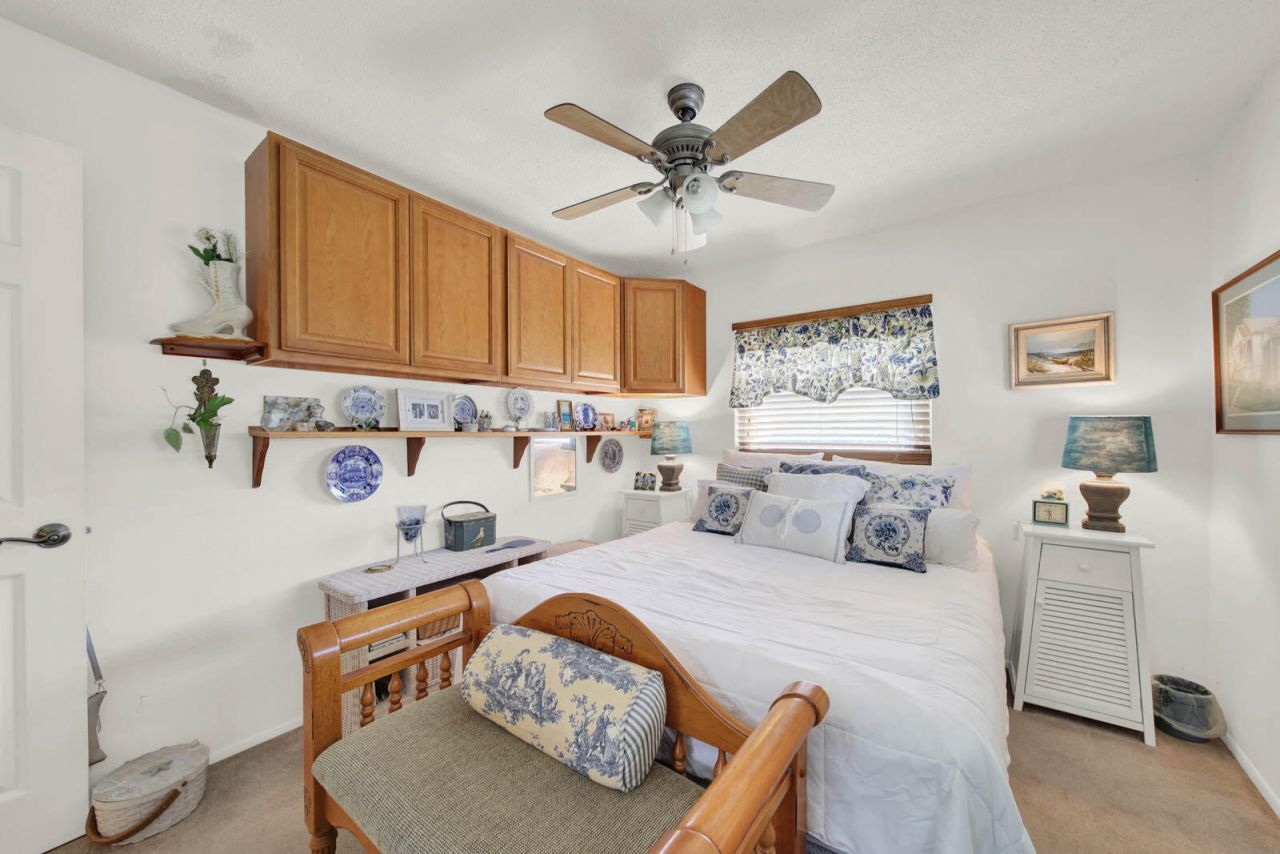 1180 NE Crescent Street, Jensen Beach, FL 34957 Photo