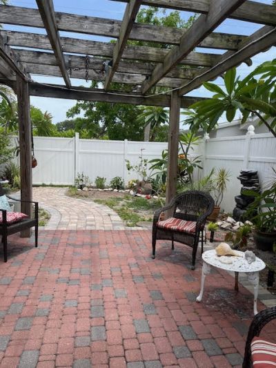 1180 NE Crescent Street, Jensen Beach, FL 34957 Photo