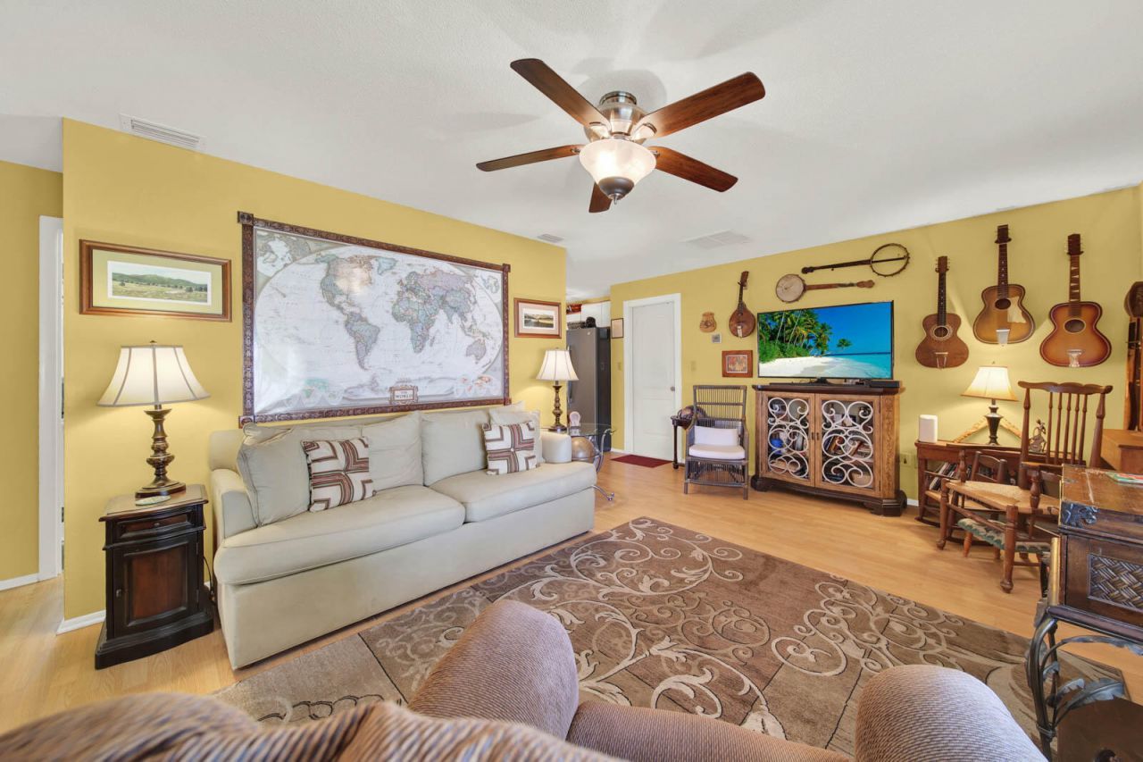 1180 NE Crescent Street, Jensen Beach, FL 34957 Photo