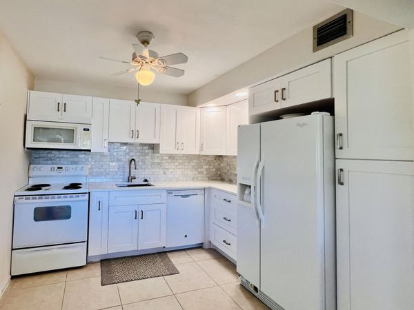 314 Wellington D, West Palm Beach, FL 33417