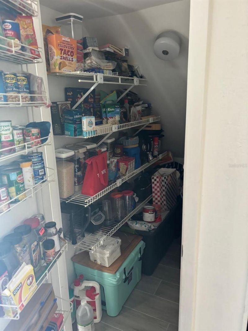 5689 Gardens Drive , Sarasota, FL 34243 Photo