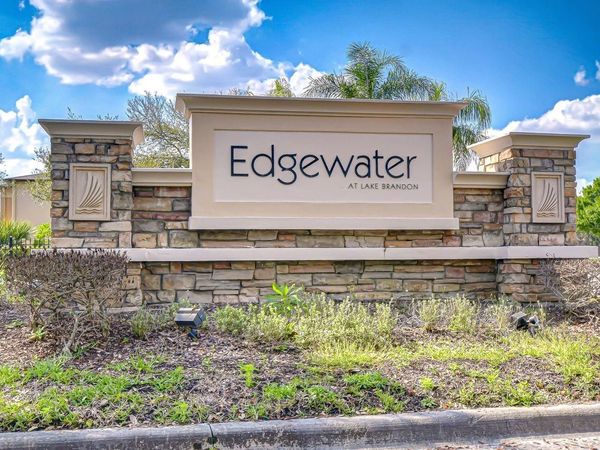 2609 OLEANDER LAKES DRIVE , BRANDON, FL 33511